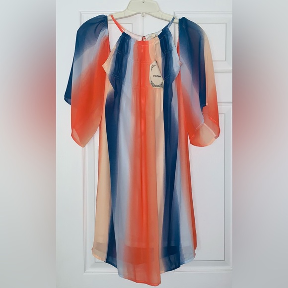 NWT ENTRO FERRIS WHEEL 🎡 COLD SHOULDER DRESS, Sz.S, BNWT - Picture 5 of 7